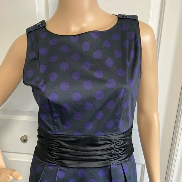 Club Monaco | Purple and Black Polka Dot Midi Dress Sleeveless Crew Neck - Picture 2 of 14